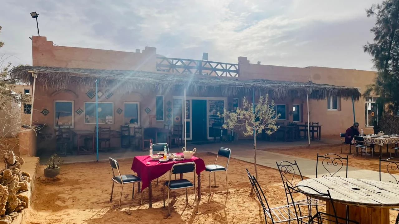 Excursion Journée - Oasis de Ksar Ghilane 6
